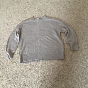 Women’s Time and Tru Cozy Gray Sweater